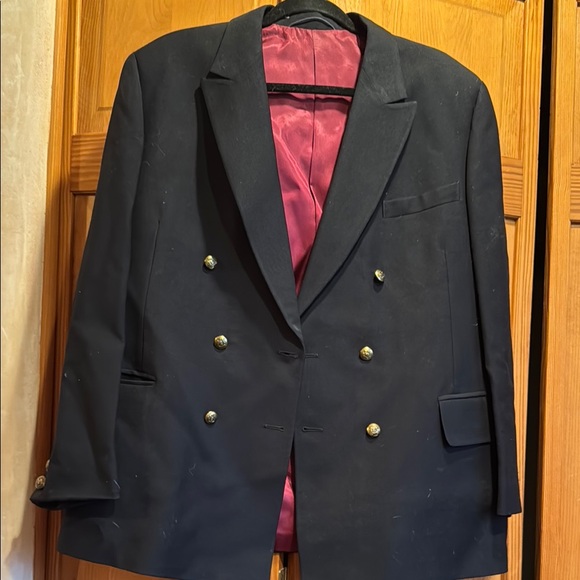 Black and Gold Sport Coat with Luxurious Detailing